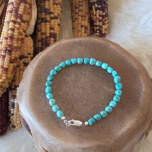 Gorgeous NWOT Native American Royston Turquoise Bead Bracelet 🩵🎁🩶